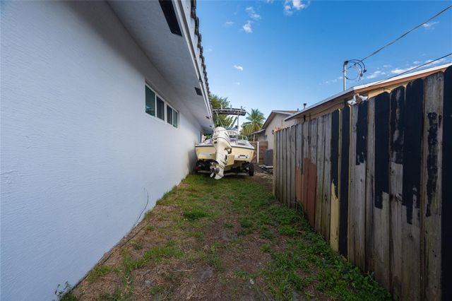 607 Maple Drive, Margate, FL 33063