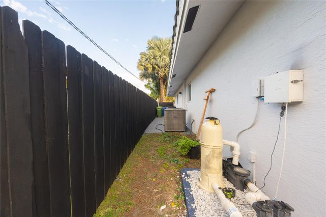 607 Maple Drive, Margate, FL 33063