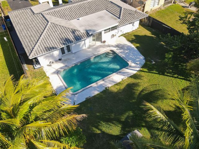 607 Maple Drive, Margate, FL 33063