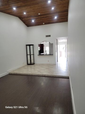 8336 NW 37th Place, Sunrise, FL 33351