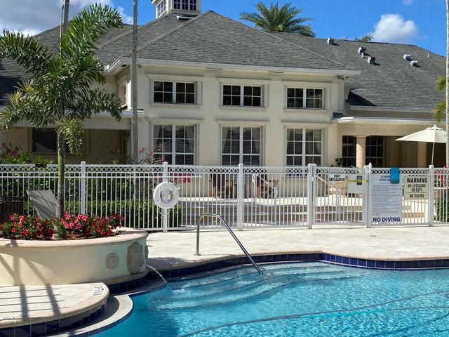 225 Murcia Drive 109, Jupiter, FL 33458