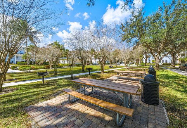 225 Murcia Drive 109, Jupiter, FL 33458