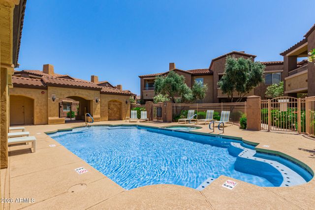 250 W QUEEN CREEK Road 145, Chandler, AZ 85248