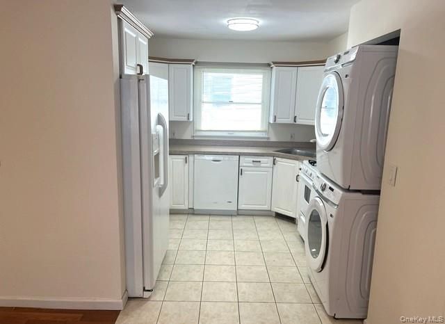 823 E Park Place, Long Beach, NY 11561