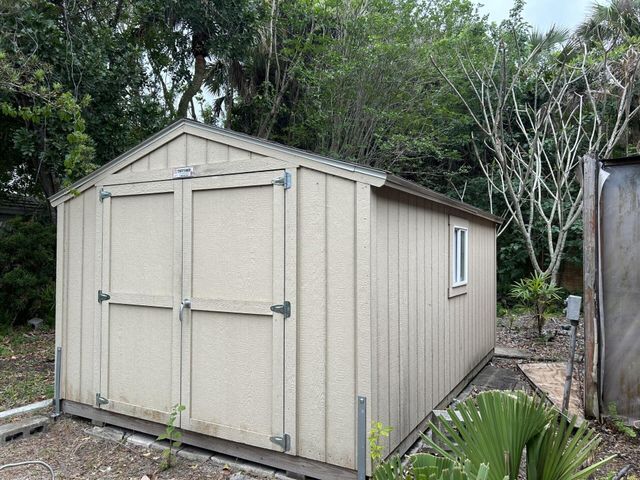 1105 Kentucky Avenue, Fort Pierce, FL 34950