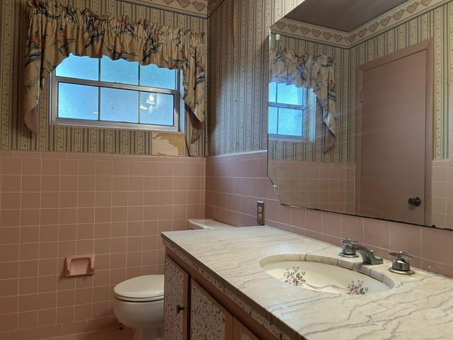 1105 Kentucky Avenue, Fort Pierce, FL 34950