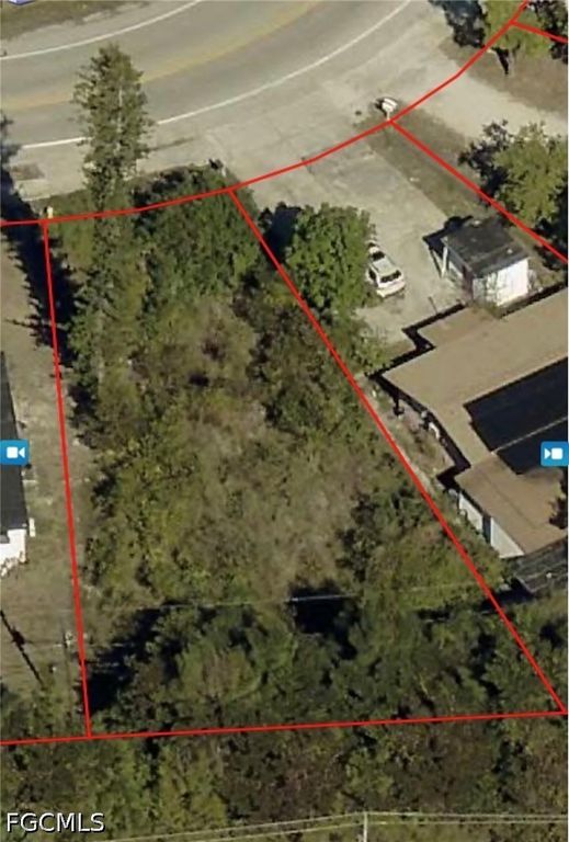 1818 Cypress DR, Fort Myers, FL 33907