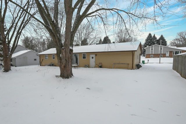 441 MENLO PARK ROAD, Green Bay, WI 54302