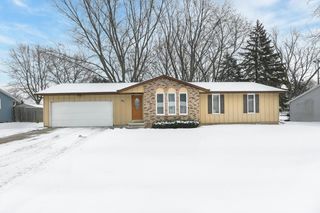 441 MENLO PARK ROAD, Green Bay, WI 54302