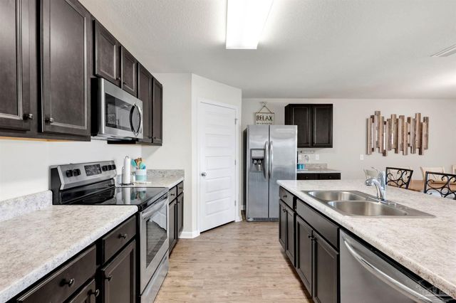 1607 Abbey Loop, Foley, AL 36535