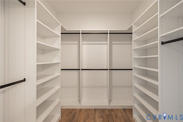 6607 Mayland Ridge Ln, Moseley, VA 23120