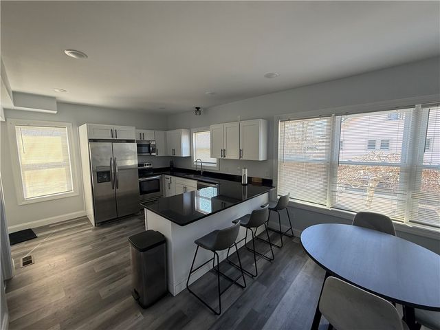 1076 Plainfield Street, Johnston, RI 02919