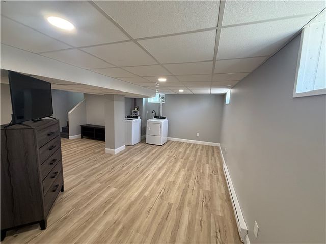 1076 Plainfield Street, Johnston, RI 02919