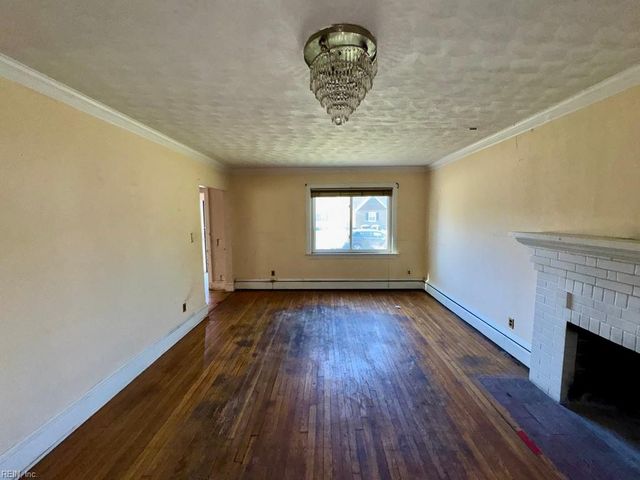 2910 Woodland AVE, Norfolk, VA 23504
