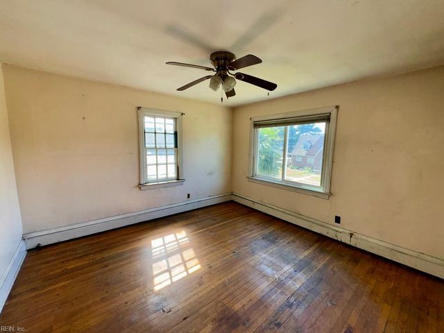 2910 Woodland AVE, Norfolk, VA 23504