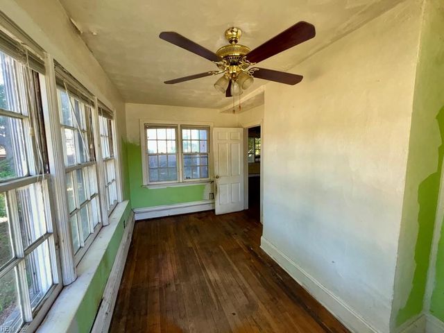2910 Woodland AVE, Norfolk, VA 23504