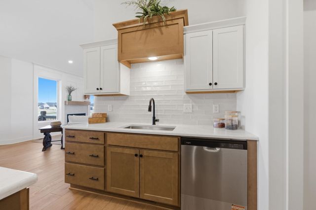 8471 W Pebble, Maize, KS 67101