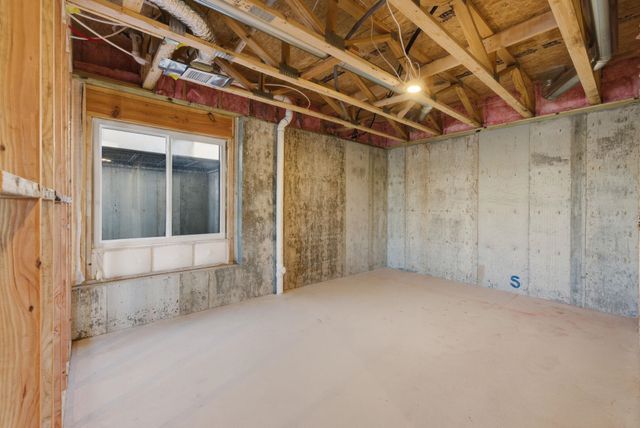 8471 W Pebble, Maize, KS 67101