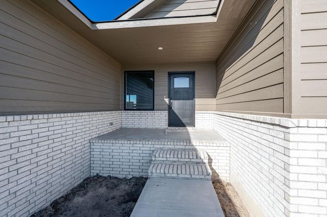 8471 W Pebble, Maize, KS 67101