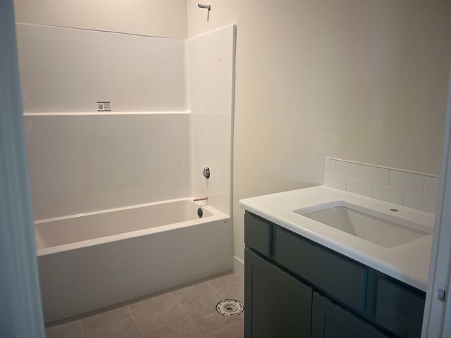 8471 W Pebble, Maize, KS 67101