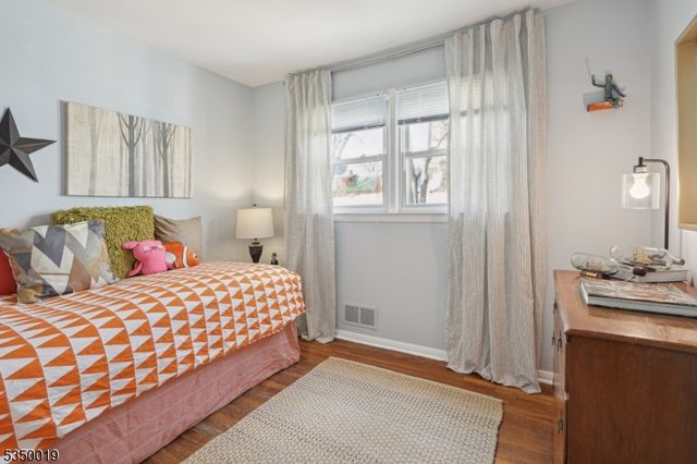 9 Wells Court, Bloomfield Twp., NJ 07003