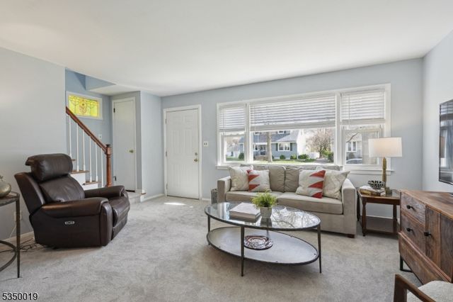 9 Wells Court, Bloomfield Twp., NJ 07003