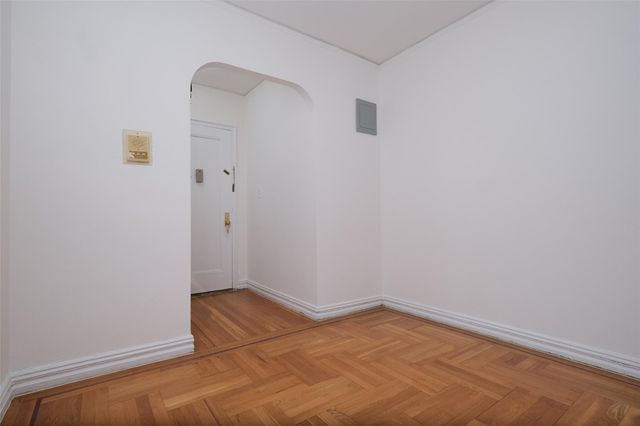 2685 Creston Avenue 2-H, Bronx, NY 10468