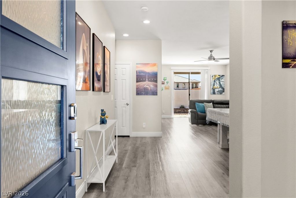 7229 Fountain Village Avenue, Las Vegas, NV 89113 — photo 3