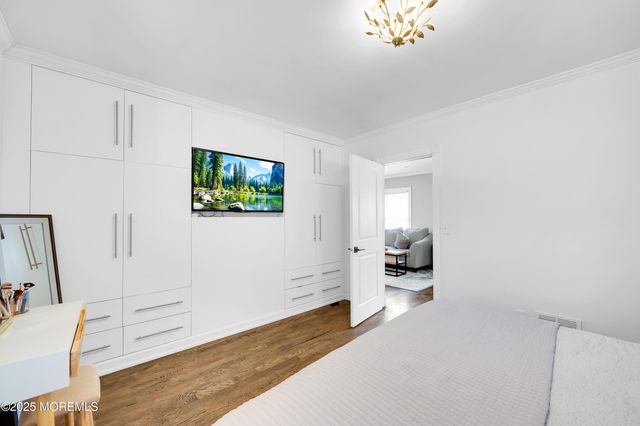 542 Princess Court, Toms River, NJ 08753