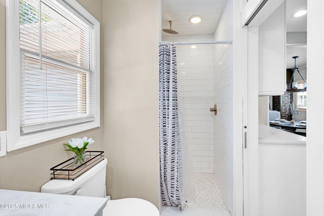 542 Princess Court, Toms River, NJ 08753