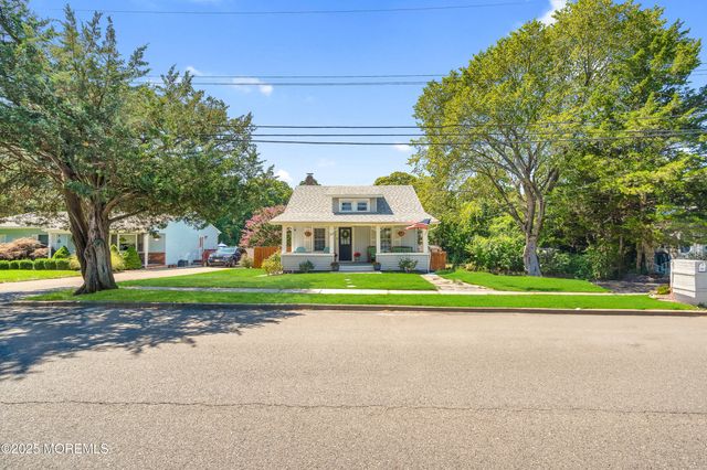 542 Princess Court, Toms River, NJ 08753