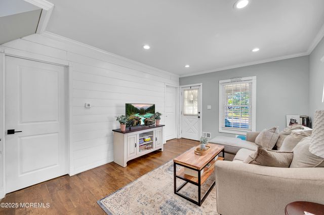 542 Princess Court, Toms River, NJ 08753