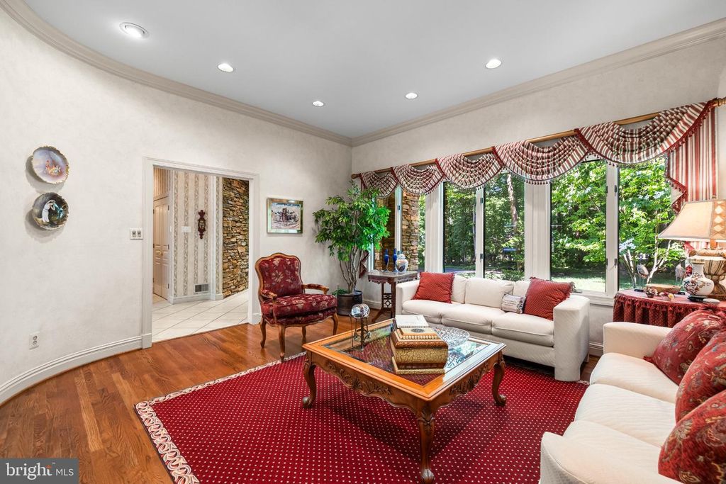 Image 25 of property listing at 12113 HENESON GARTH, Owings Mills, MD 21117