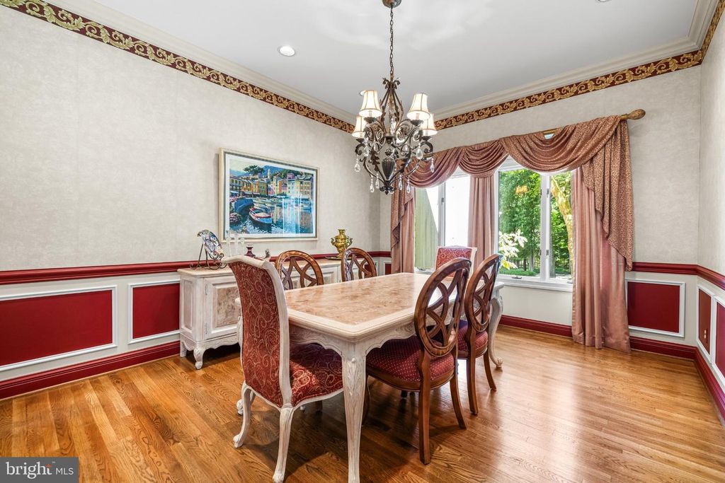 Image 26 of property listing at 12113 HENESON GARTH, Owings Mills, MD 21117