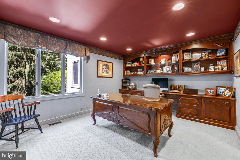 Image 35 of property listing at 12113 HENESON GARTH, Owings Mills, MD 21117