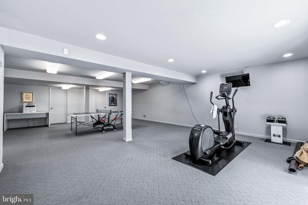 Image 58 of property listing at 12113 HENESON GARTH, Owings Mills, MD 21117