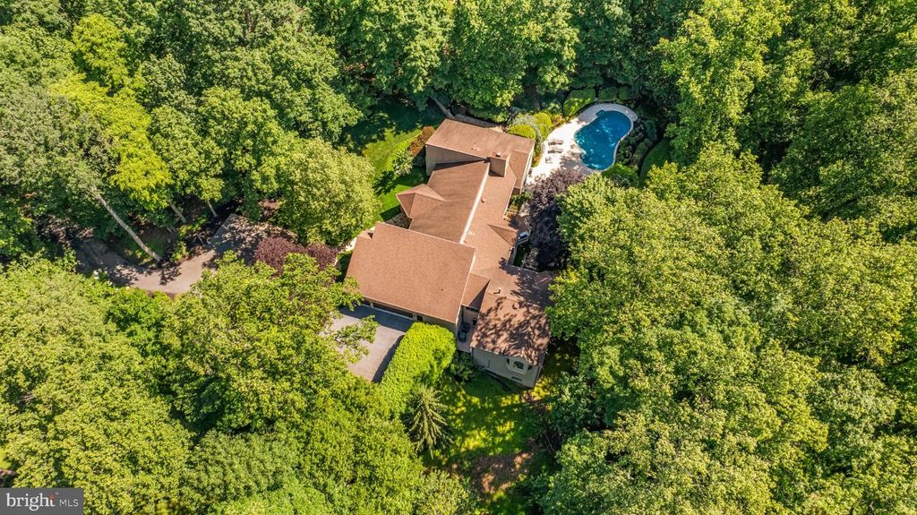 Image 66 of property listing at 12113 HENESON GARTH, Owings Mills, MD 21117