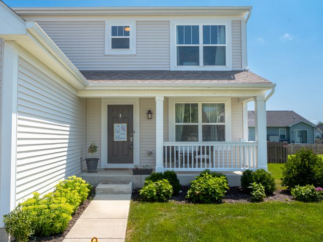 1004 Daniel Street, Plano, IL 60545