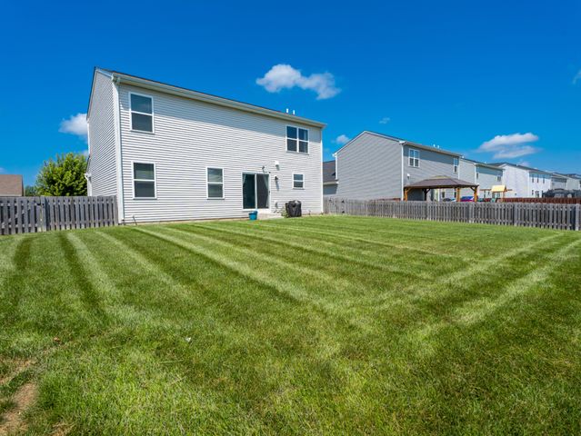 1004 Daniel Street, Plano, IL 60545