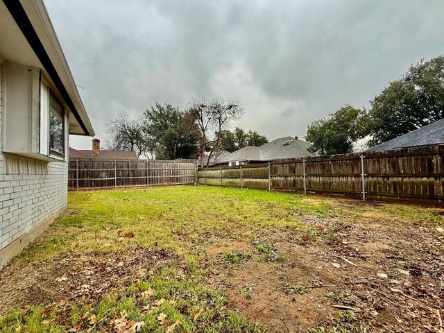 1921 Ashley Drive, Fort Worth, TX 76134