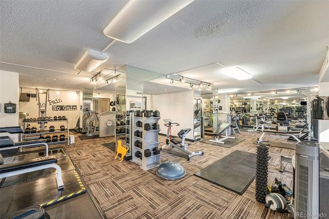 1020 15th Street 32G, Denver, CO 80202