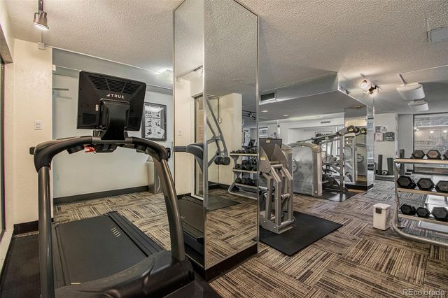 1020 15th Street 32G, Denver, CO 80202