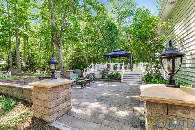 5023 Whitegate Dr, Henrico, VA 23231