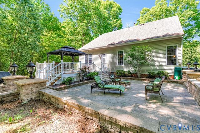 5023 Whitegate Dr, Henrico, VA 23231
