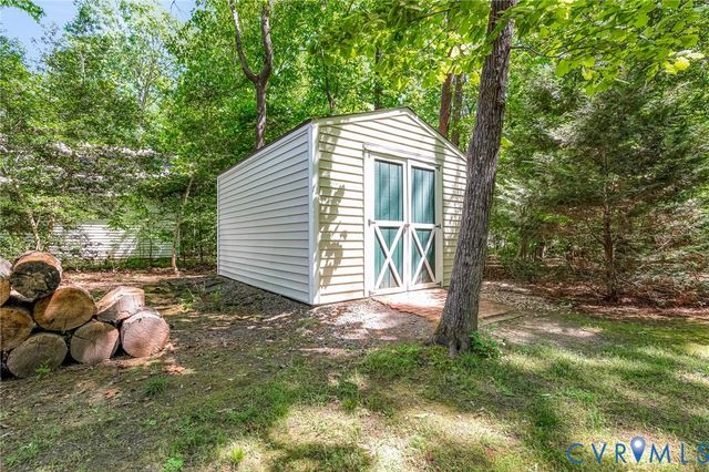 5023 Whitegate Dr, Henrico, VA 23231
