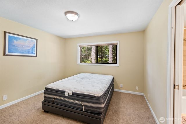 81 N Buckhorn Court, Hoodsport, WA 98548