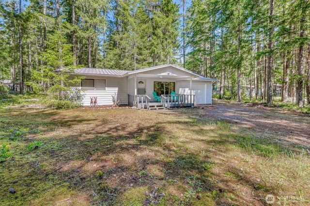 81 N Buckhorn Court, Hoodsport, WA 98548