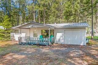 81 N Buckhorn Court, Hoodsport, WA 98548