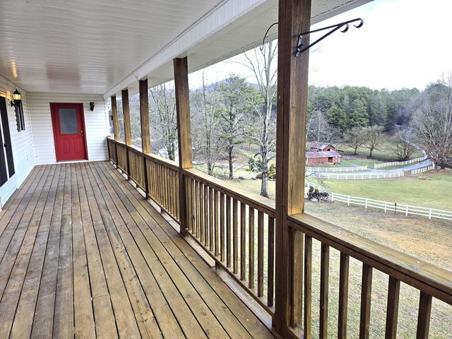 971 Lance Road, Murphy, NC 28906