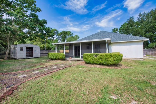 119 Palmetto Avenue, Mary Esther, FL 32569
